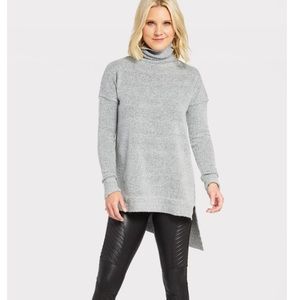 Peyton Jensen Colton Asymmetrical Turtleneck Sweater M